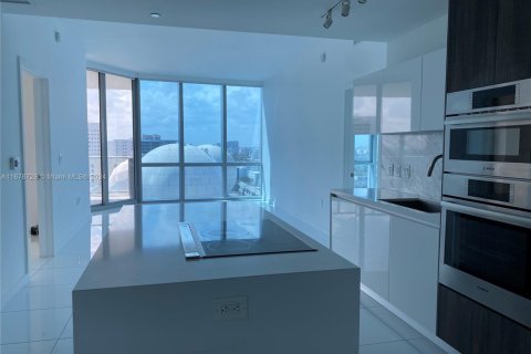 Condo in Miami, Florida, 3 bedrooms  № 1729456 - photo 22