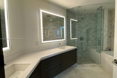 Condo in Miami, Florida, 3 bedrooms  № 1729456 - photo 30