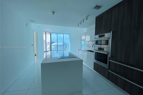 Condo in Miami, Florida, 3 bedrooms  № 1729456 - photo 23
