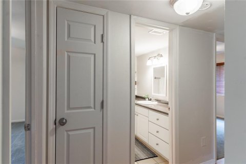 Купить кондоминиум в Гейнсвилл, Флорида 6 комнат, 83.61м2, № 2142687 - фото 9