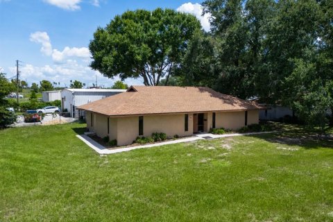 Propiedad comercial en Lakeland, Florida 163.51 m2 № 2349754