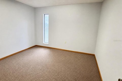 Propiedad comercial en venta en Lakeland, Florida, 163.51 m2 № 2349754 - foto 12