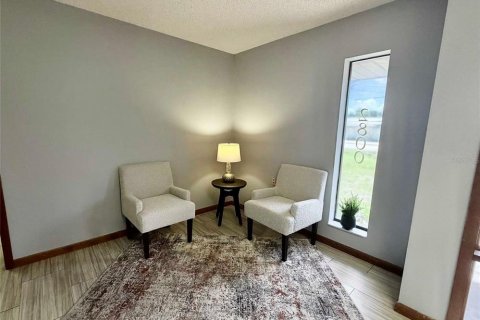 Propiedad comercial en venta en Lakeland, Florida, 163.51 m2 № 2349754 - foto 5
