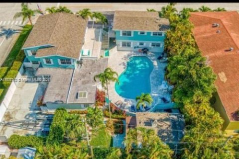 Apartamento en alquiler en Wilton Manors, Florida, 1 dormitorio № 1699821 - foto 8