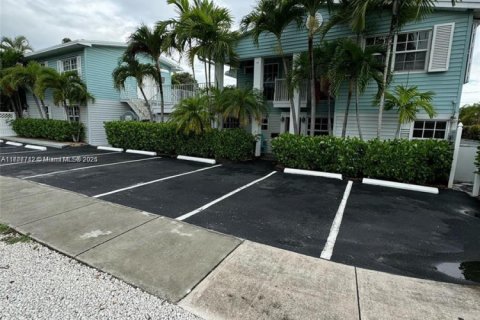 Apartamento en alquiler en Wilton Manors, Florida, 1 dormitorio № 1699821 - foto 5