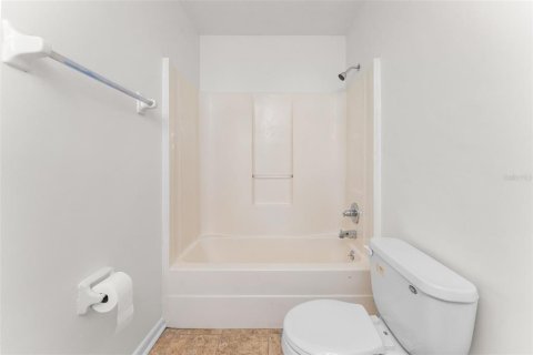 Casa en venta en Gainesville, Florida, 3 dormitorios, 97.55 m2 № 2203918 - foto 11