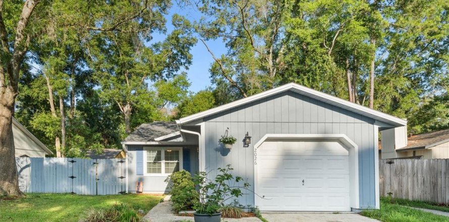 Casa en Gainesville, Florida 3 dormitorios, 97.55 m2 № 2203918