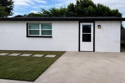Immobilier commercial à vendre à Tampa, Floride: 5 chambres, 159.51 m2 № 2287299 - photo 20