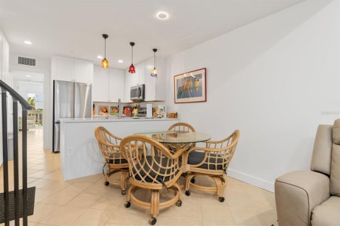 Copropriété à louer à Boca Grande, Floride: 2 chambres, 87.89 m2 № 2166043 - photo 7