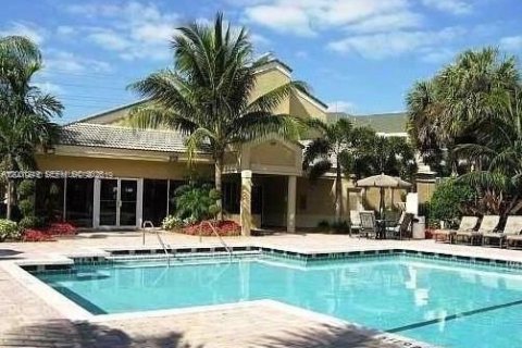 Снять в аренду квартиру в Тамарак, Флорида 1 спальня, 64.57м2, № 2065237 - фото 11