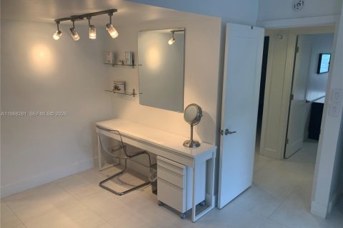 Condominio en venta en Pompano Beach, Florida, 3 dormitorios, 134.71 m2 № 2030129 - foto 14