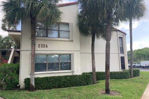 Condominio en venta en Pompano Beach, Florida, 3 dormitorios, 134.71 m2 № 2030129 - foto 30