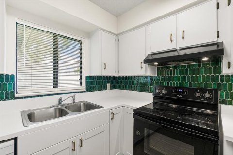 Casa en venta en Palm Coast, Florida, 3 dormitorios, 133.13 m2 № 2384484 - foto 19