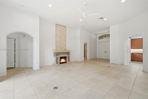 Villa ou maison à vendre à Boynton Beach, Floride: 3 chambres, 217.48 m2 № 2328717 - photo 10
