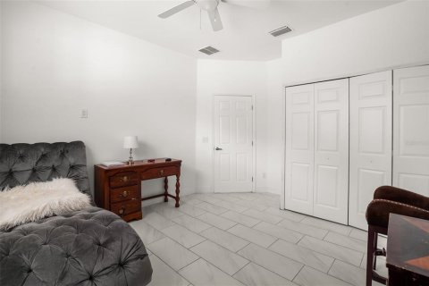 Villa ou maison à vendre à Orlando, Floride: 5 chambres, 278.71 m2 № 1919105 - photo 21