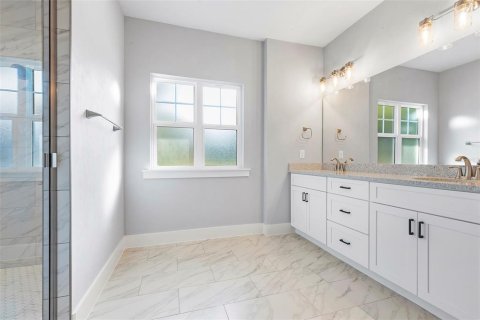 House in Live Oak, Florida 4 bedrooms, 195.56 sq.m. № 1678236 - photo 9