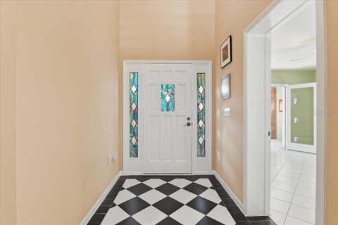 Casa en venta en Tampa, Florida, 4 dormitorios, 431.35 m2 № 2128040 - foto 6