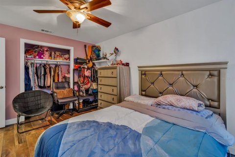 House in Orlando, Florida 3 bedrooms, 109.25 sq.m. № 1904351 - photo 18