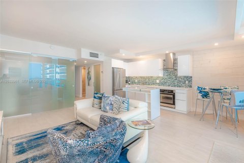 Copropriété à louer à Miami Beach, Floride: 55.74 m2 № 2177988 - photo 20