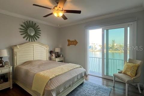 House in Madeira Beach, Florida 4 bedrooms, 260.5 sq.m. № 1911464 - photo 29