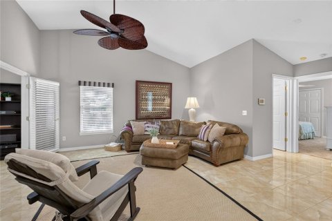 Villa ou maison à vendre à Mount Dora, Floride: 3 chambres, 116.31 m2 № 2437397 - photo 18
