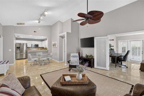 Villa ou maison à vendre à Mount Dora, Floride: 3 chambres, 116.31 m2 № 2437397 - photo 13