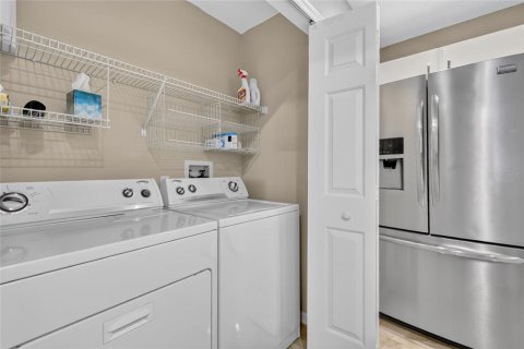 Villa ou maison à vendre à Mount Dora, Floride: 3 chambres, 116.31 m2 № 2437397 - photo 28