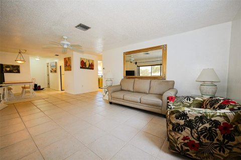 Condominio en alquiler en Venice, Florida, 2 dormitorios, 110.18 m2 № 1769015 - foto 5