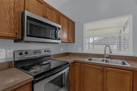 Villa ou maison à louer à Orlando, Floride: 2 chambres, 128.21 m2 № 2415059 - photo 12