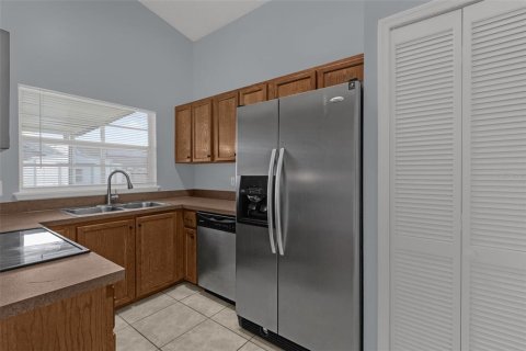 Villa ou maison à louer à Orlando, Floride: 2 chambres, 128.21 m2 № 2415059 - photo 9
