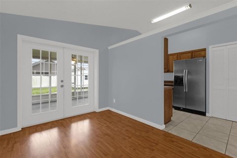 Villa ou maison à louer à Orlando, Floride: 2 chambres, 128.21 m2 № 2415059 - photo 6