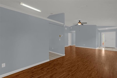 Villa ou maison à louer à Orlando, Floride: 2 chambres, 128.21 m2 № 2415059 - photo 7
