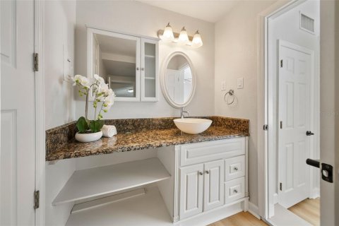Casa en venta en Orlando, Florida, 3 dormitorios, 151.52 m2 № 1900079 - foto 16
