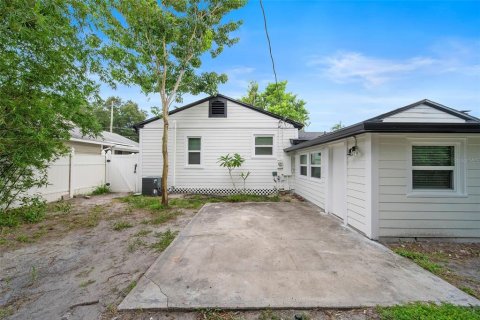 Casa en venta en Orlando, Florida, 3 dormitorios, 151.52 m2 № 1900079 - foto 28