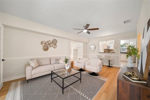Casa en venta en Orlando, Florida, 3 dormitorios, 151.52 m2 № 1900079 - foto 4