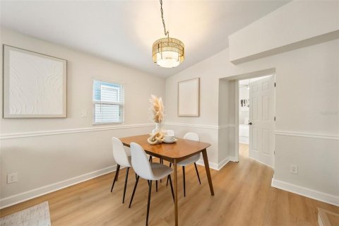 Casa en venta en Orlando, Florida, 3 dormitorios, 151.52 m2 № 1900079 - foto 11