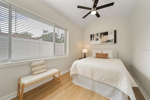 Casa en venta en Orlando, Florida, 3 dormitorios, 151.52 m2 № 1900079 - foto 14