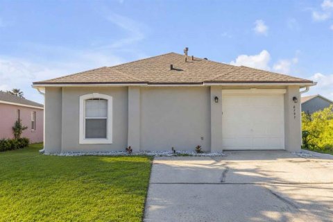 Casa en Orlando, Florida 3 dormitorios, 136.66 m2 № 2117524