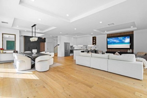 House in Fort Lauderdale, Florida 3 bedrooms, 228.35 sq.m. № 2083636 - photo 20