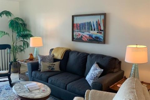 Condominio en alquiler en Dunedin, Florida, 2 dormitorios, 106 m2 № 2103714 - foto 15
