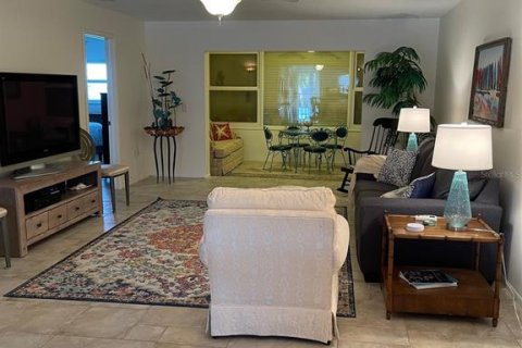 Condominio en alquiler en Dunedin, Florida, 2 dormitorios, 106 m2 № 2103714 - foto 16