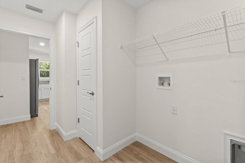 Casa en venta en Citrus Springs, Florida, 3 dormitorios, 136.75 m2 № 1827031 - foto 8