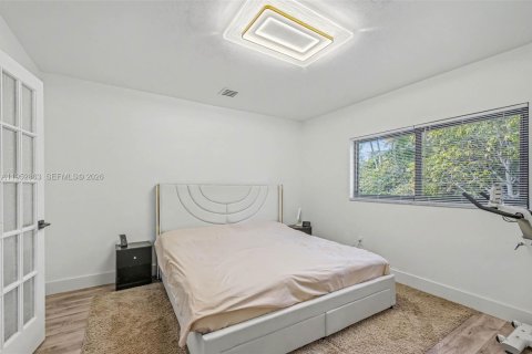 Купить виллу или дом в Пальметто-Бей, Флорида 3 спальни, 172.71м2, № 2282787 - фото 11