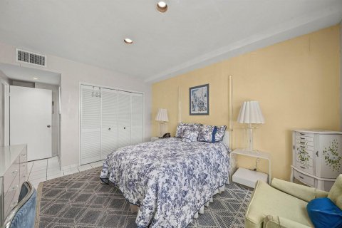 Condominio en venta en Palm Beach, Florida, 2 dormitorios, 144.18 m2 № 2189310 - foto 24