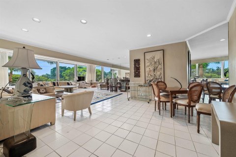 Condominio en venta en Palm Beach, Florida, 2 dormitorios, 144.18 m2 № 2189310 - foto 11
