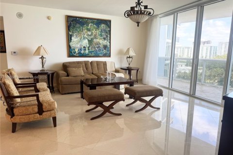 Condominio en venta en Sunny Isles Beach, Florida, 2 dormitorios, 147.81 m2 № 1684093 - foto 8
