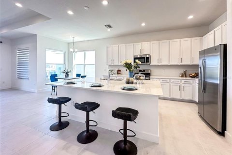 House in Wesley Chapel, Florida 4 bedrooms, 231.51 sq.m. № 1573609 - photo 15