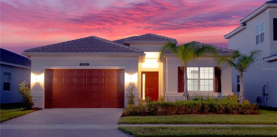House in Wesley Chapel, Florida 4 bedrooms, 231.51 sq.m. № 1573609