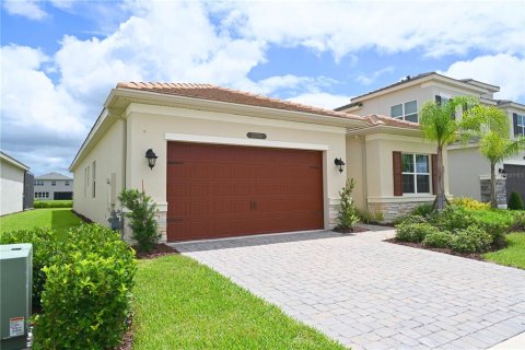 House in Wesley Chapel, Florida 4 bedrooms, 231.51 sq.m. № 1573609 - photo 3