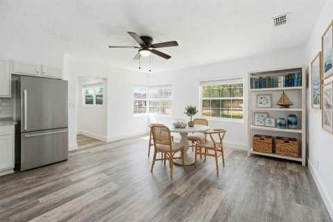 Casa en venta en Jacksonville, Florida, 3 dormitorios, 117.34 m2 № 2233675 - foto 10
